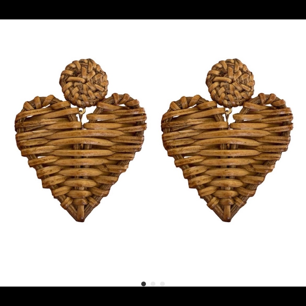 New Brown Rattan Heart Earrings.